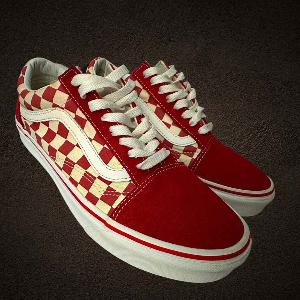 VANs Old Skool Checkerboard Racing Red sz 9 W / 7.5 M